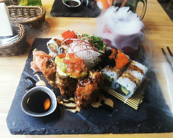 Onami Sushi Modern Kitchen